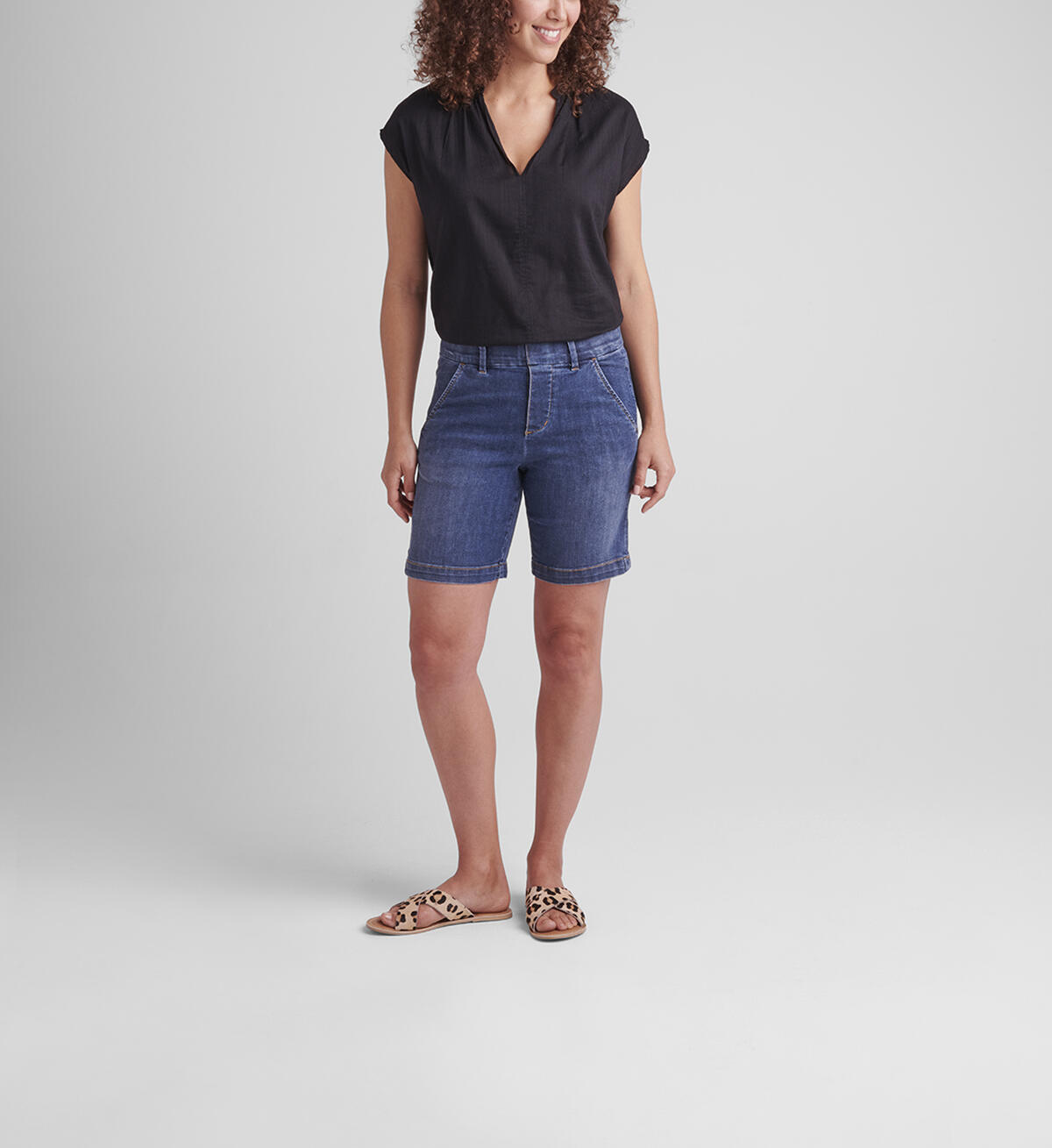 Maddie Mid Rise 8-inch Pull-On Short, , hi-res image number 0